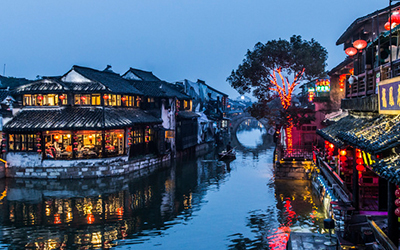 文旅夜游項(xiàng)目要讓游客“有所得”